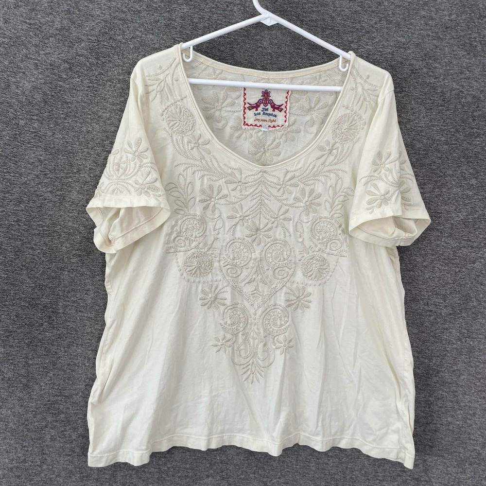 JW Los Angeles Shirt Womens 1X White Embroidered Floral Scoop Neck Tee Top